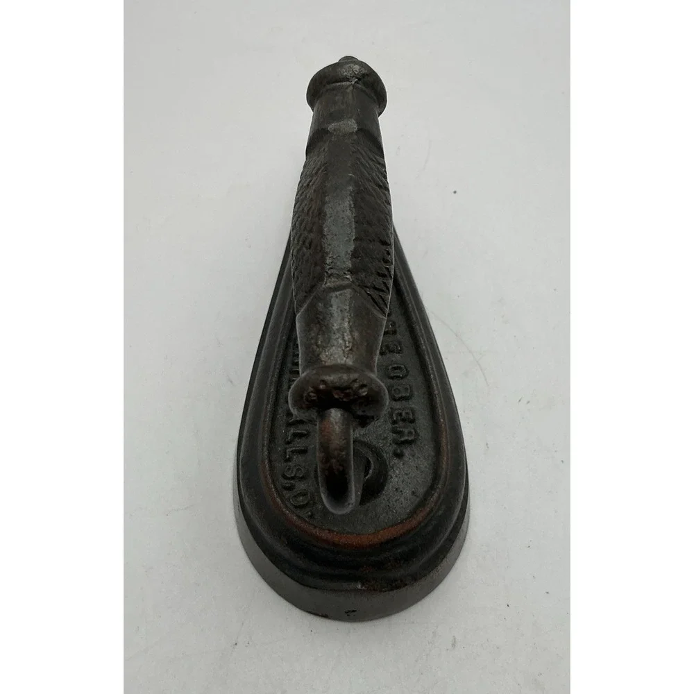 Antique Sleeve Iron,‎ Cast Iron The Ober Mfg Co. Chagrin Falls Ohio 